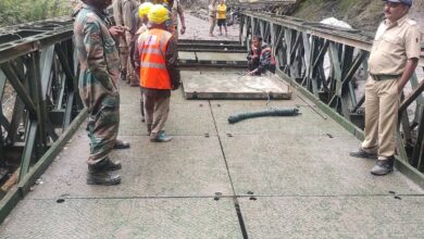 गंगोत्री राष्ट्रीय राजमार्ग: लिमचागाड़ में तीन दिन में तैयार हुआ बेली ब्रिज, यातायात बहाल*